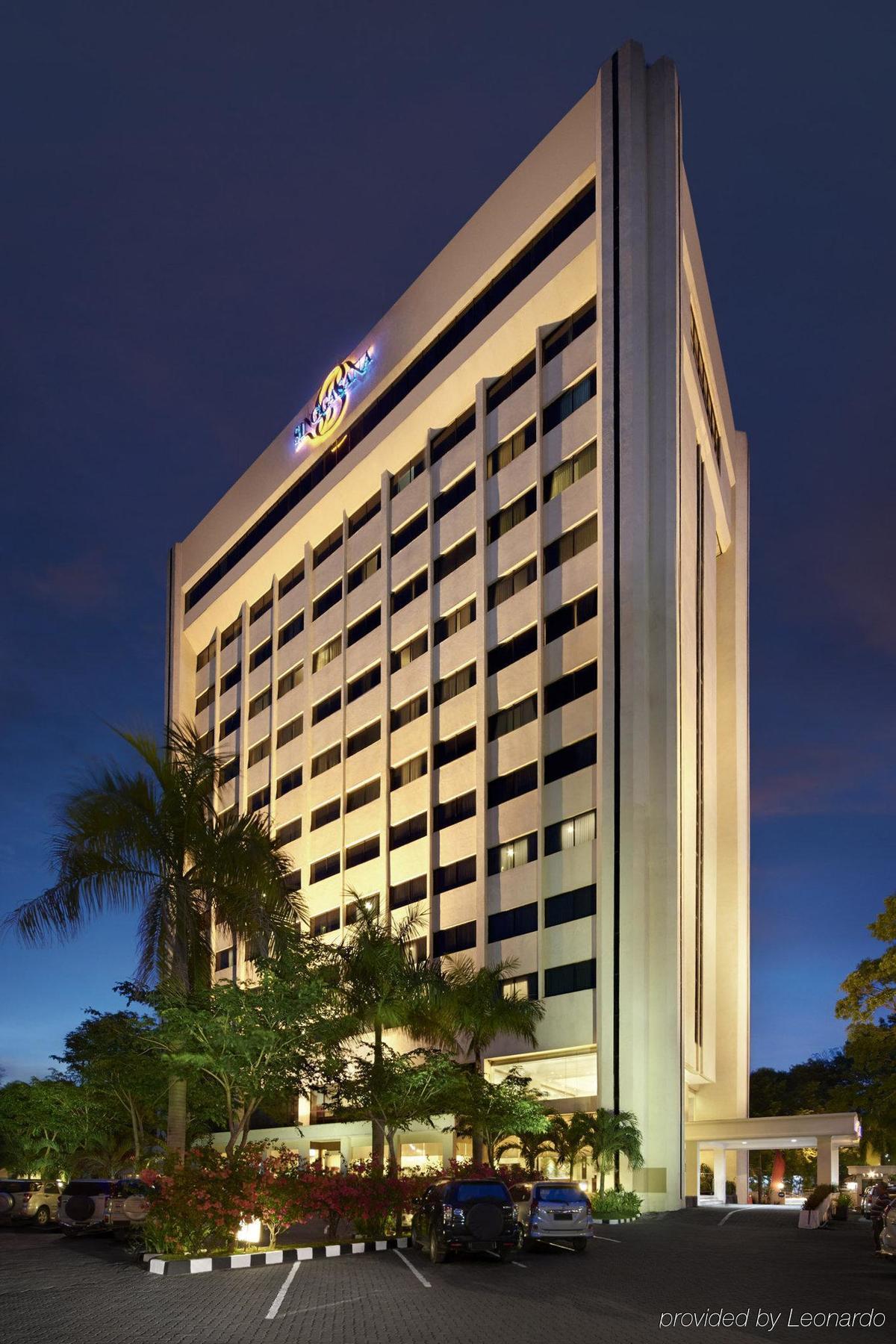 Singgasana Hotel マカッサル エクステリア 写真