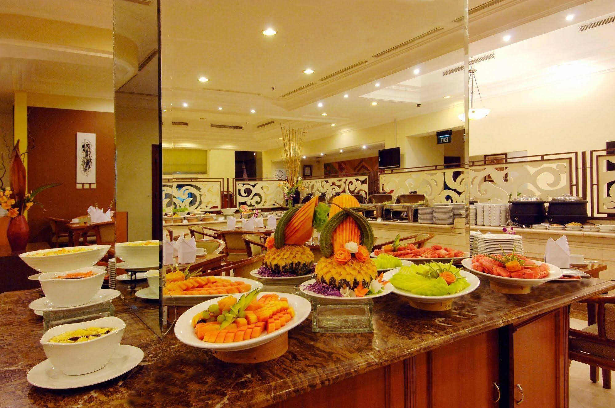 Singgasana Hotel マカッサル エクステリア 写真