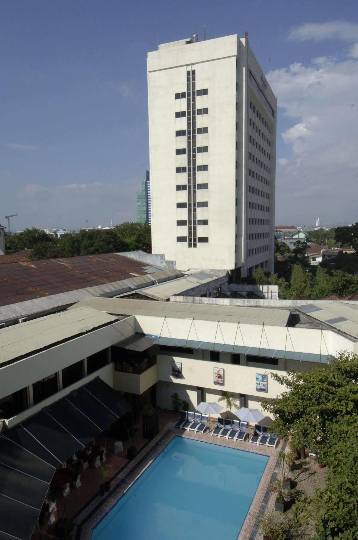 Singgasana Hotel マカッサル エクステリア 写真
